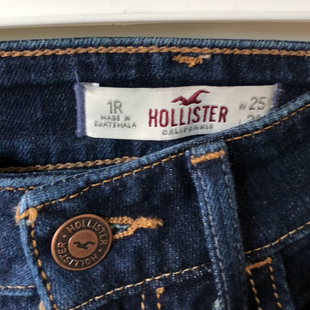Jeans - Picture 2 of 4